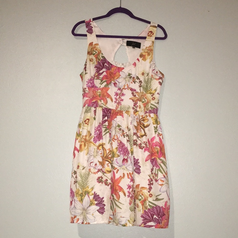 BB Dakota Jack - Summer Floral Dress - Size Medium